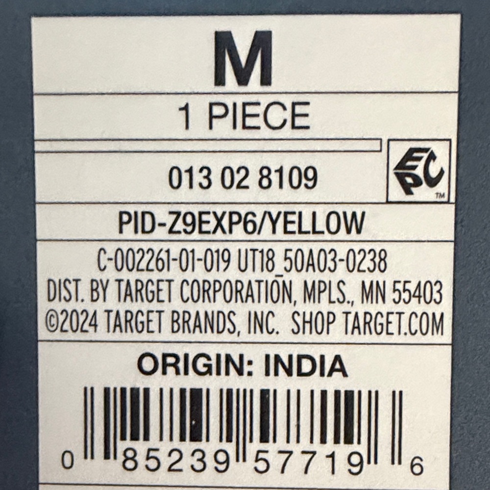 Universal Thread Light Yellow Top NWT - image 6